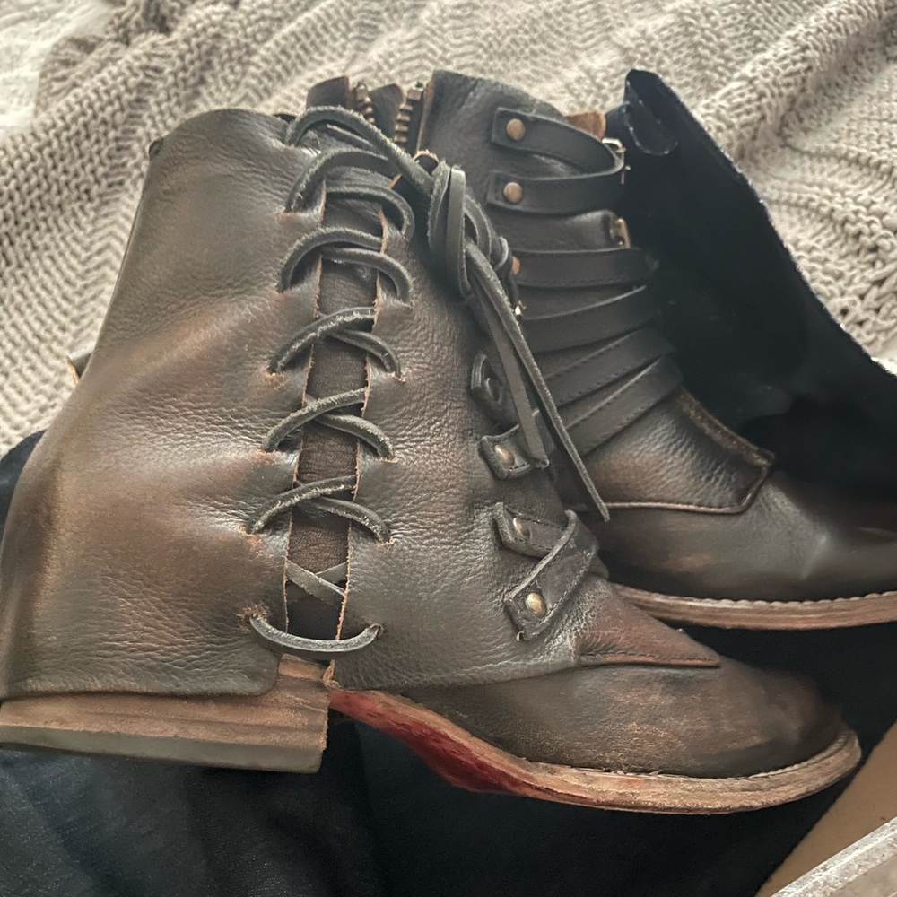 Freebird Boots